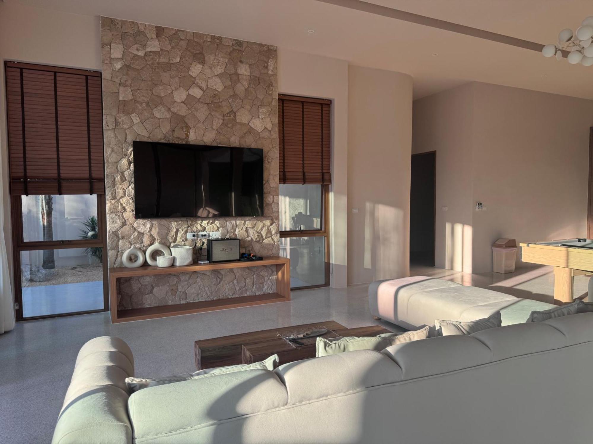 5 Bedrooms Luxury Pool Villa Jomtien Екстер'єр фото